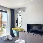 Hotell Mono Alex Kallithea *